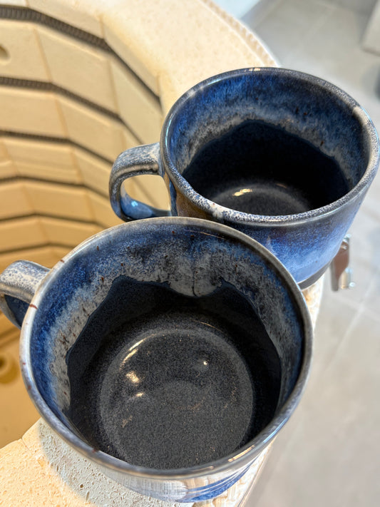 Blå havkop med hank 300 ml.
