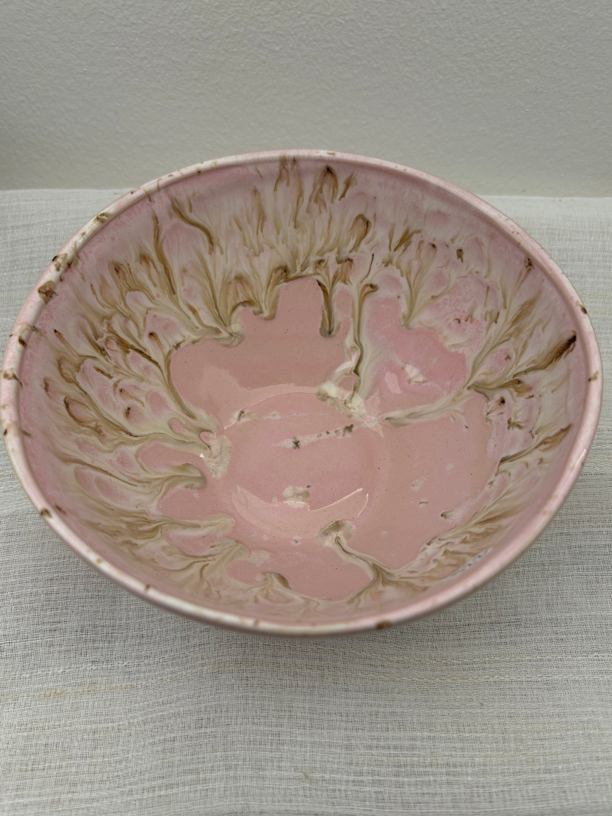 2. Rosa skål i organisk form🌸
