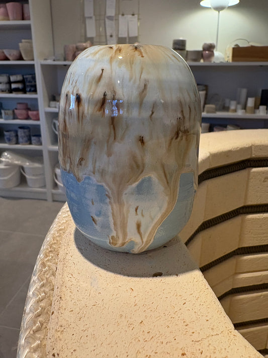 3. Blå og fløde vase 11 cm høj