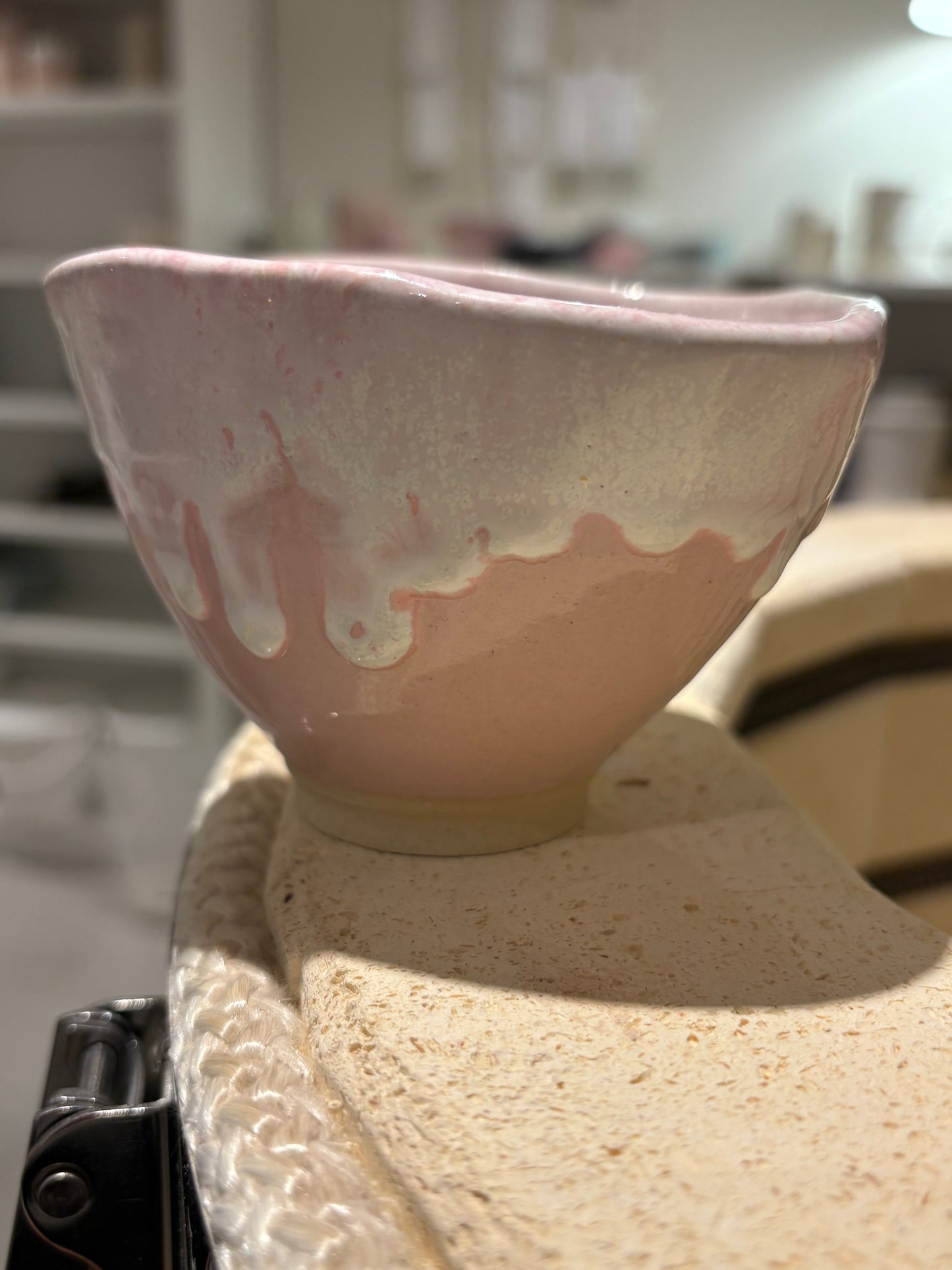 Trekantet drejet skål 10 cm