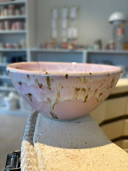 1. Lyserød skål 14 cm